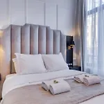 New Luxury Flat - Area